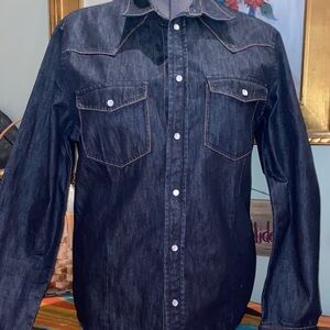 H&M Denim Shirt Jacket Lightweight Denim Contrast Stitching Snap Buttons Sz L